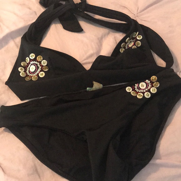 Anika Brazil black bikini with button and sequins - Picture 1 of 6